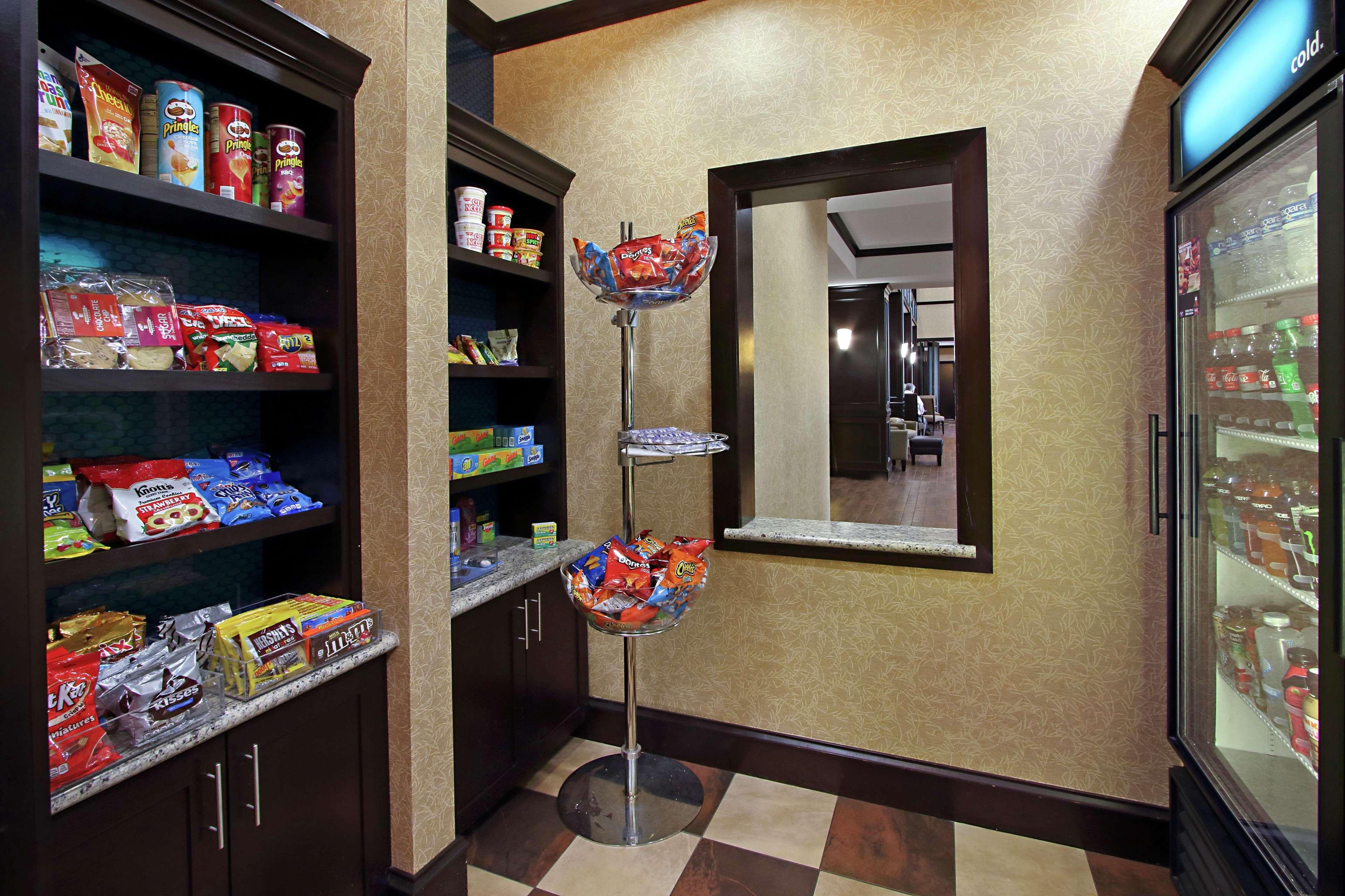 Hampton Inn & Suites Buffalo Ngoại thất bức ảnh
