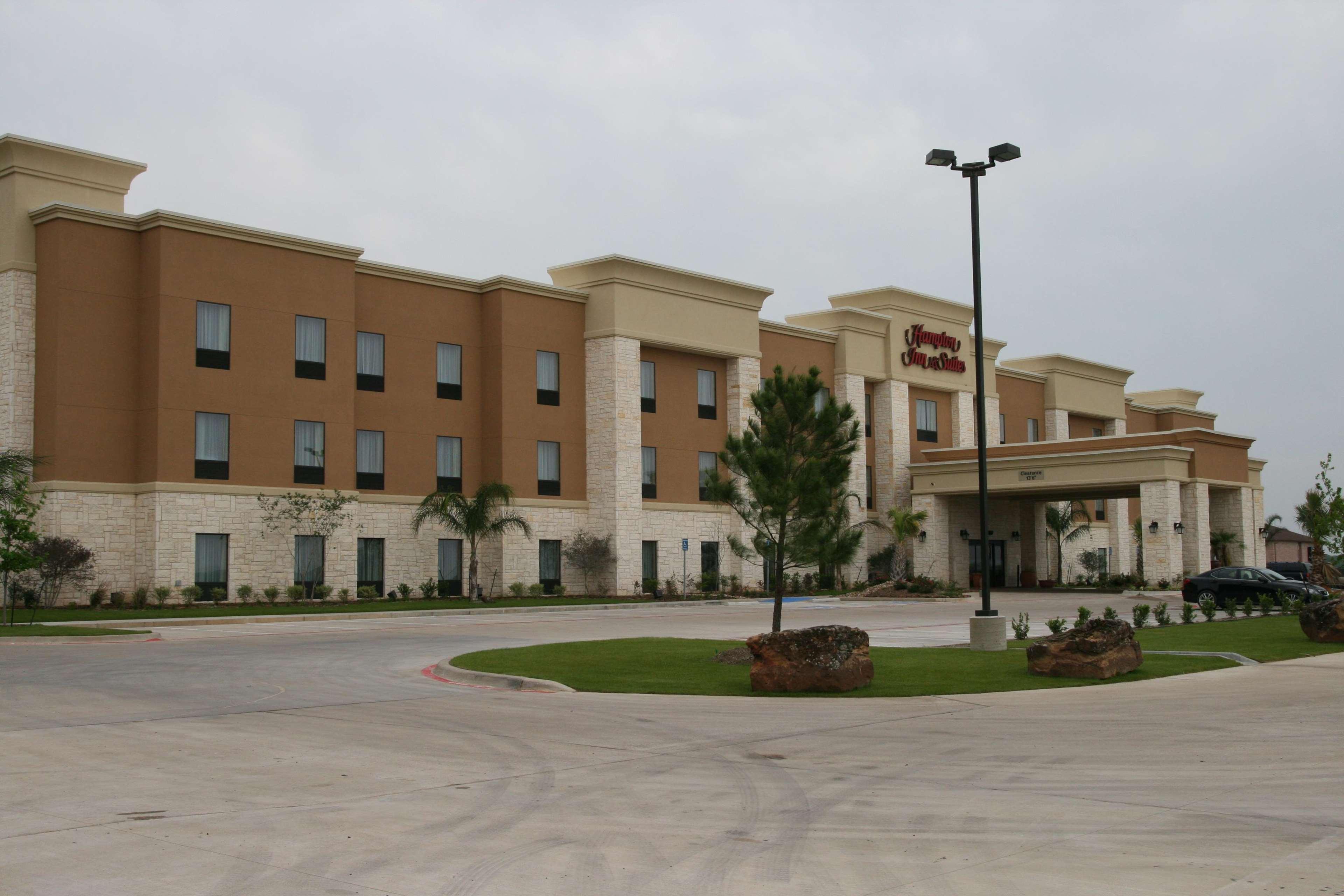 Hampton Inn & Suites Buffalo Ngoại thất bức ảnh