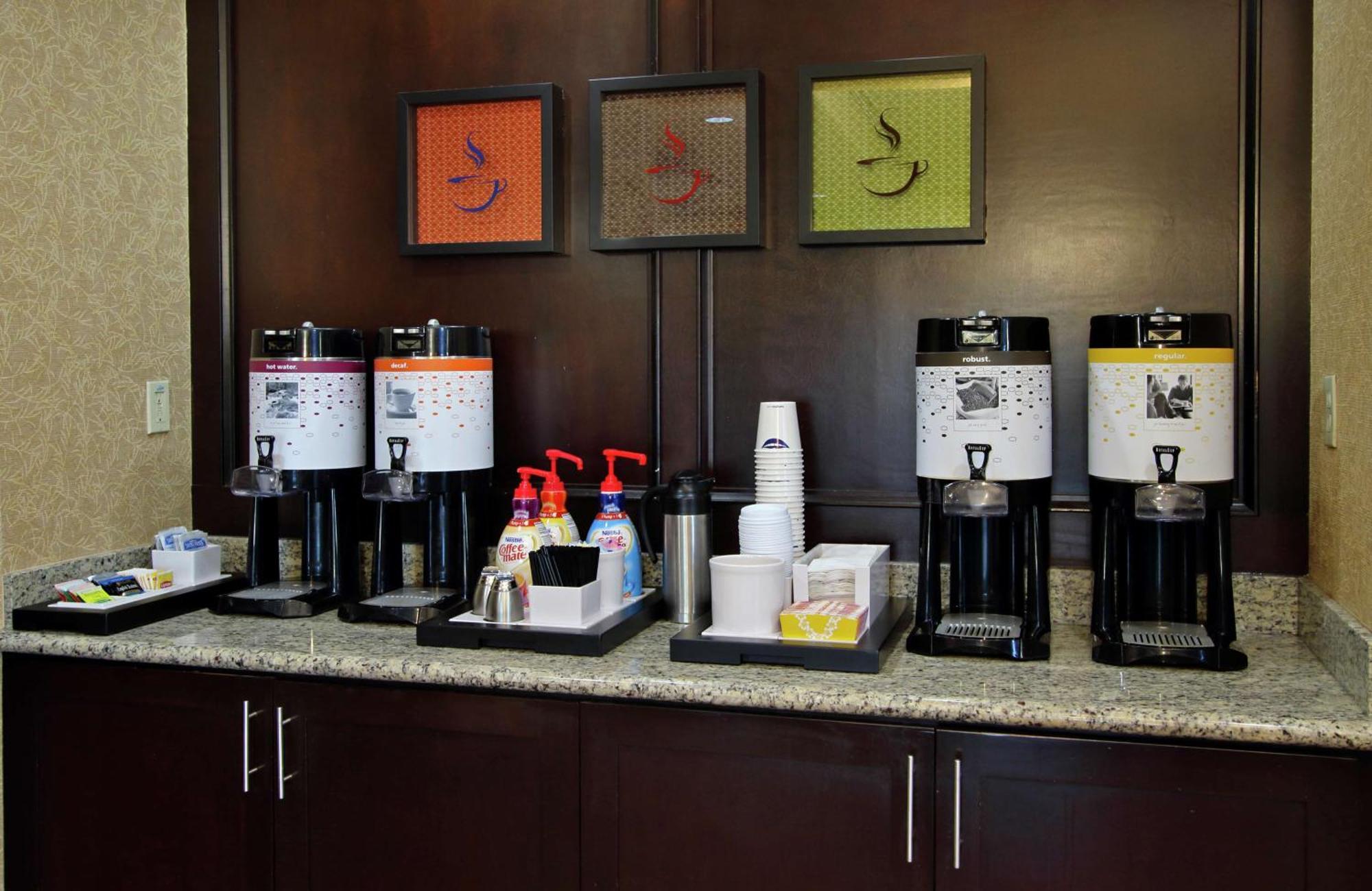 Hampton Inn & Suites Buffalo Ngoại thất bức ảnh